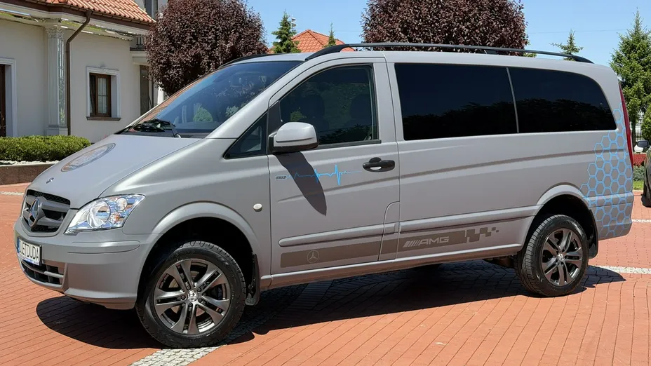 MERCEDES-BENZ Vito -
