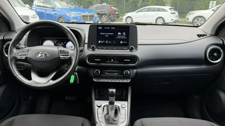 HYUNDAI Kona -