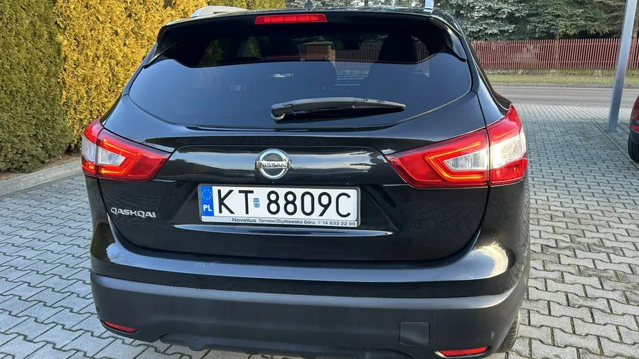NISSAN Qashqai -