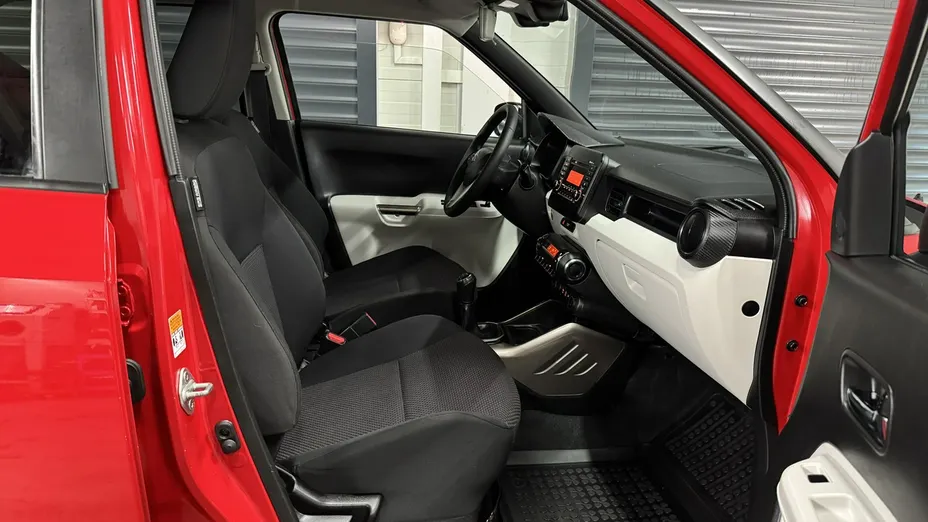 SUZUKI Ignis -