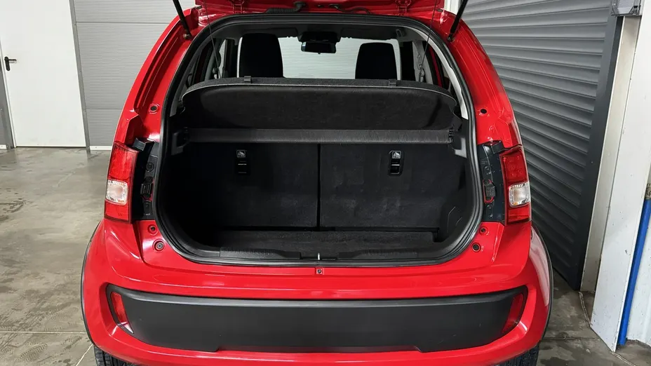 SUZUKI Ignis -