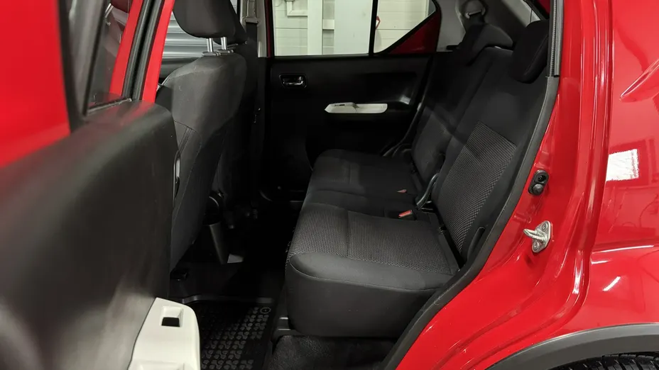 SUZUKI Ignis -