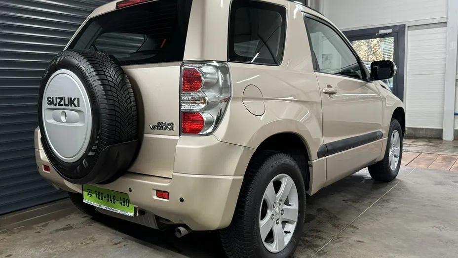 SUZUKI Grand Vitara -