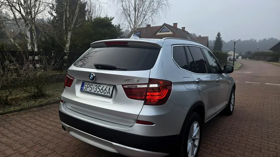 BMW X3 -