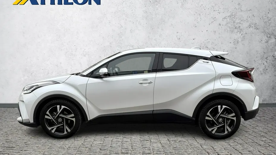 TOYOTA C-HR -