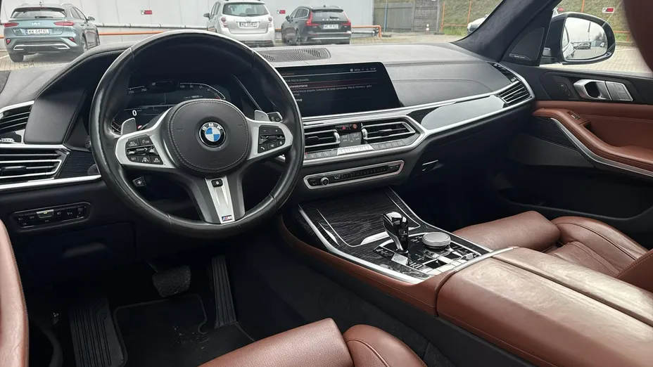 BMW X7 -