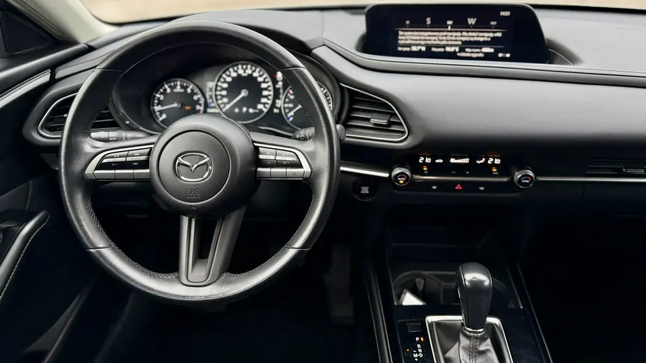 MAZDA CX-30 -