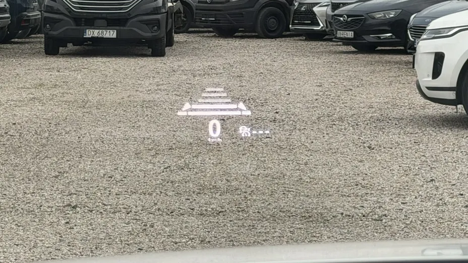 MAZDA CX-30 -