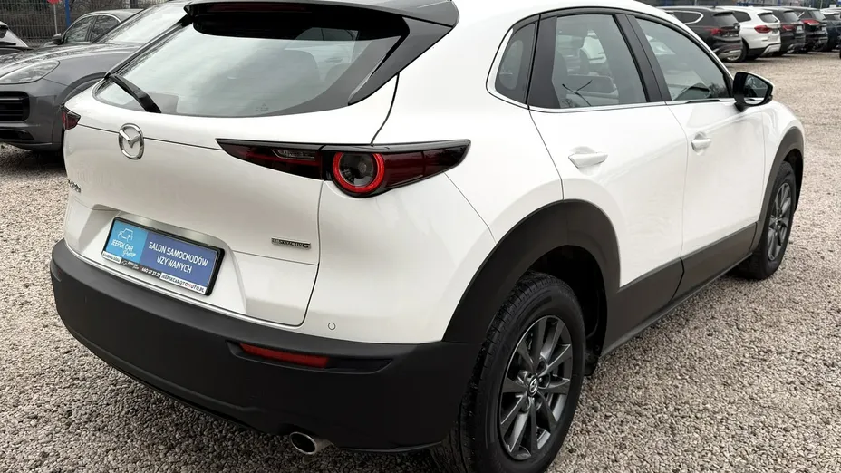 MAZDA CX-30 -