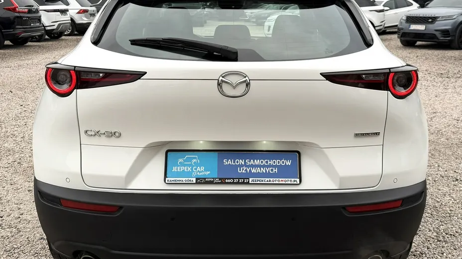 MAZDA CX-30 -