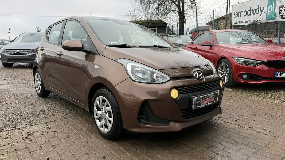 HYUNDAI i10 -