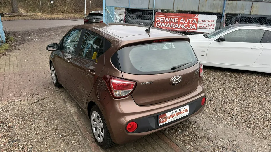 HYUNDAI i10 -