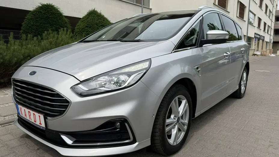 FORD S-MAX -