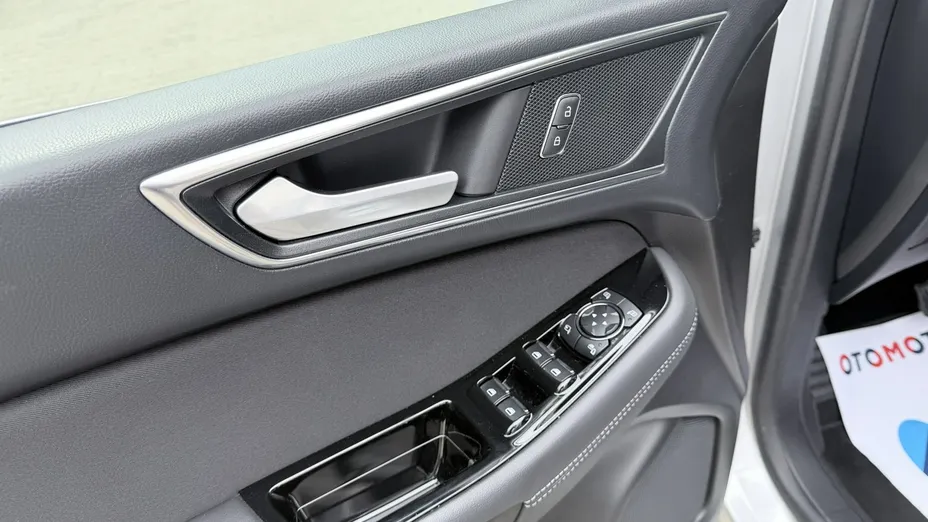 FORD S-MAX -