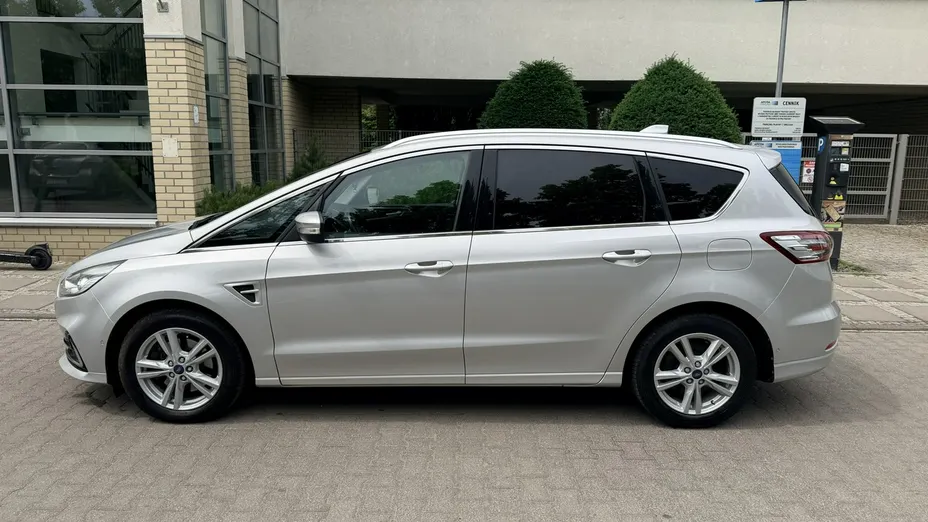 FORD S-MAX -