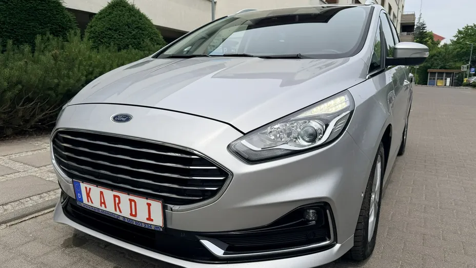 FORD S-MAX -