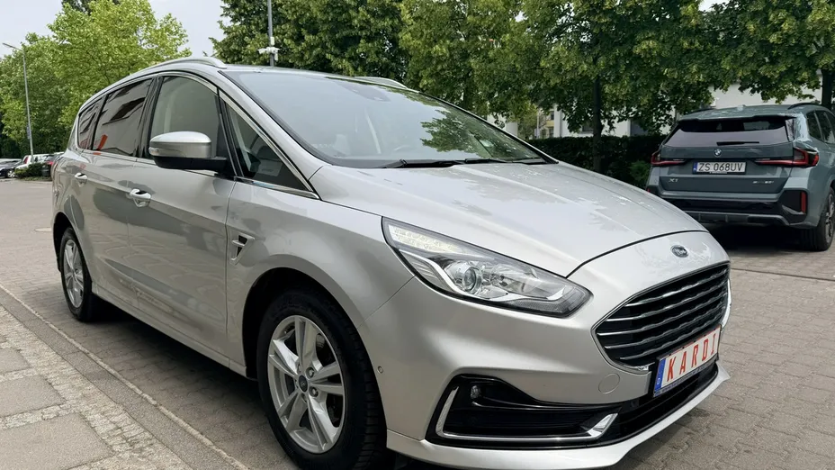FORD S-MAX -