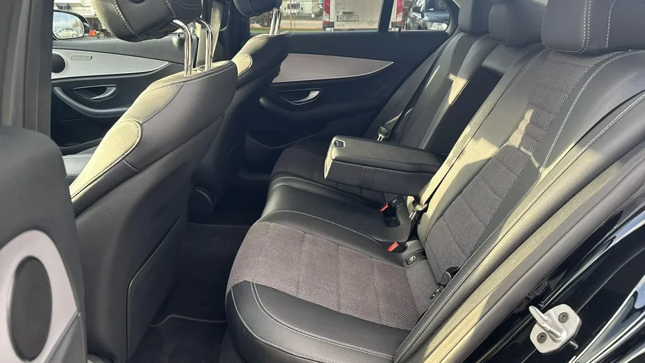 MERCEDES-BENZ E Klasa -