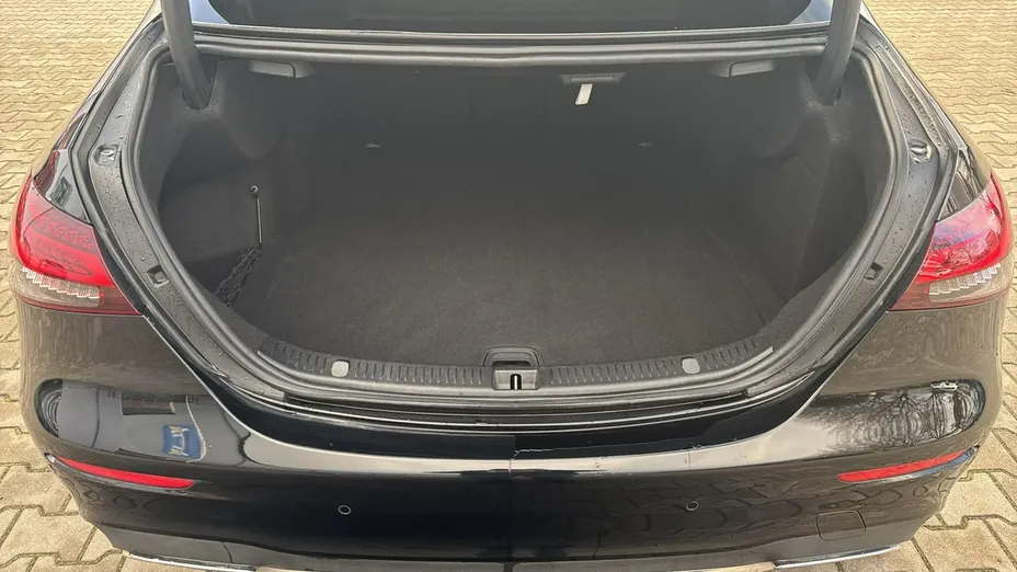 MERCEDES-BENZ E Klasa -