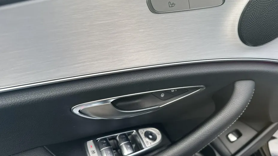 MERCEDES-BENZ E Klasa -