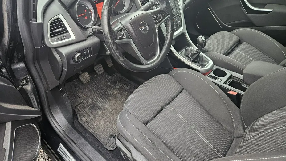 OPEL Astra -