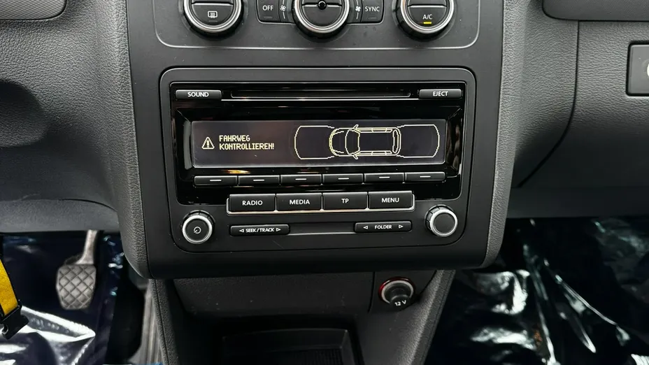 VOLKSWAGEN Touran -