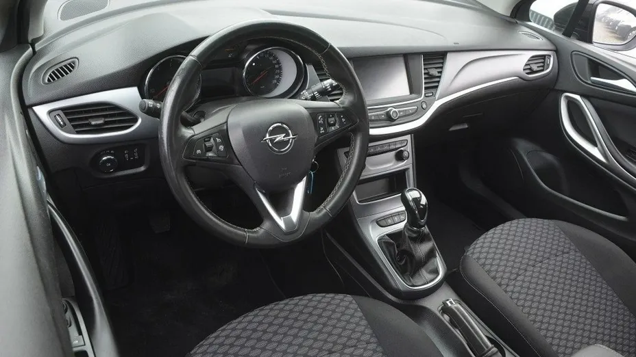 OPEL Astra -
