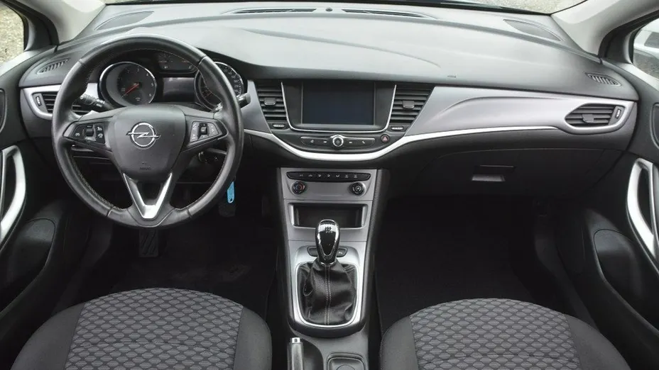 OPEL Astra -