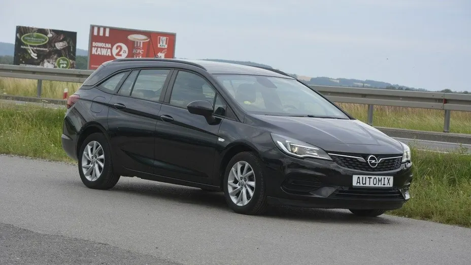 OPEL Astra -