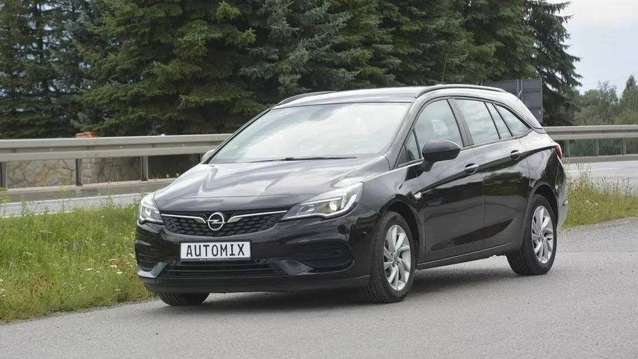 OPEL Astra -