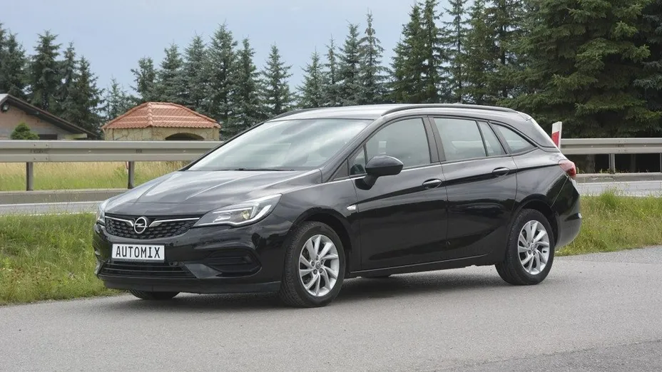 OPEL Astra -