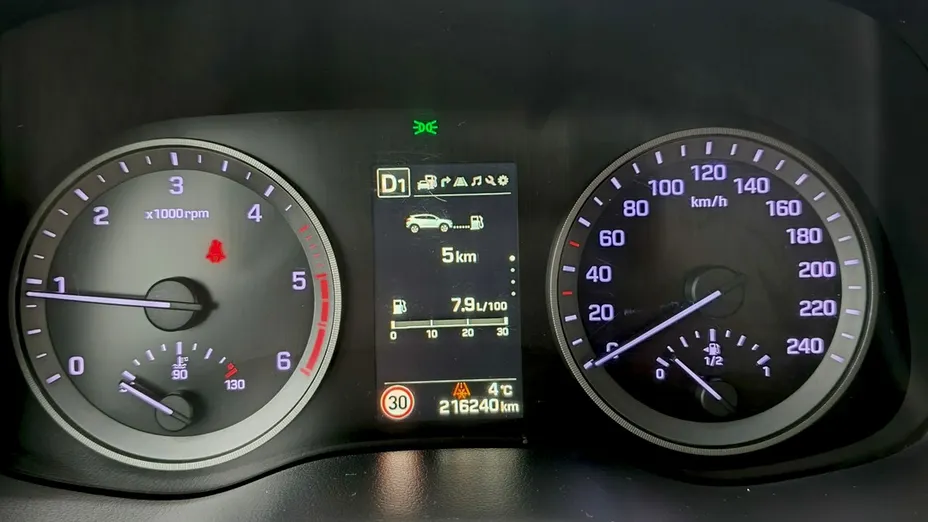 HYUNDAI Tucson -