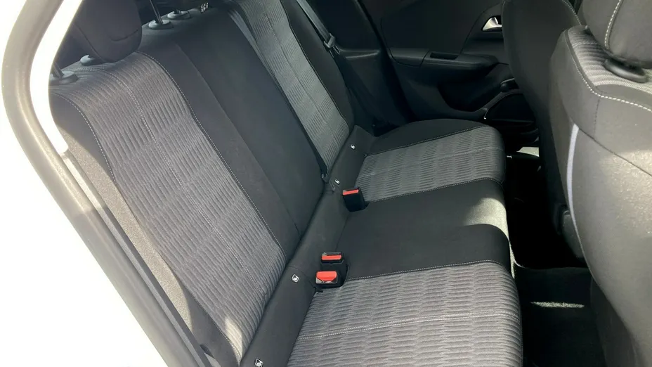 OPEL Corsa -