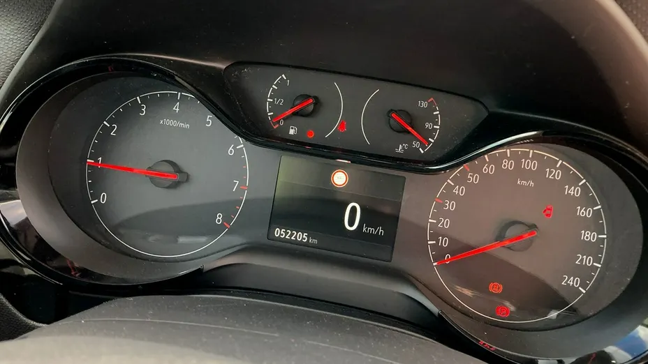 OPEL Corsa -