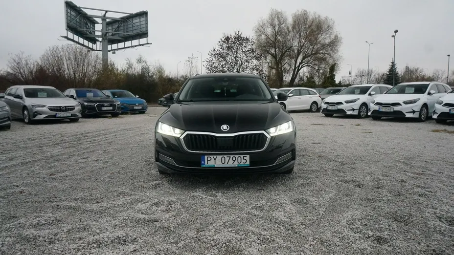 SKODA Octavia -