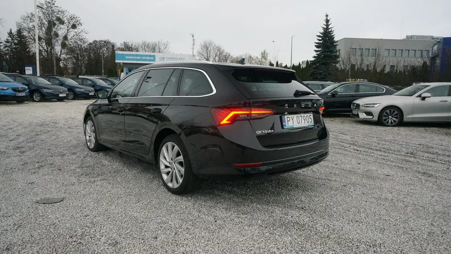 SKODA Octavia -