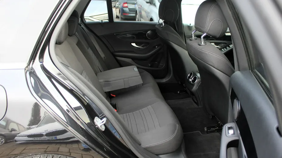 MERCEDES-BENZ C Klasa -