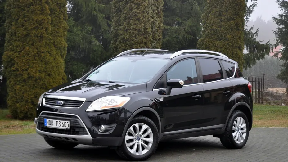 FORD Kuga -