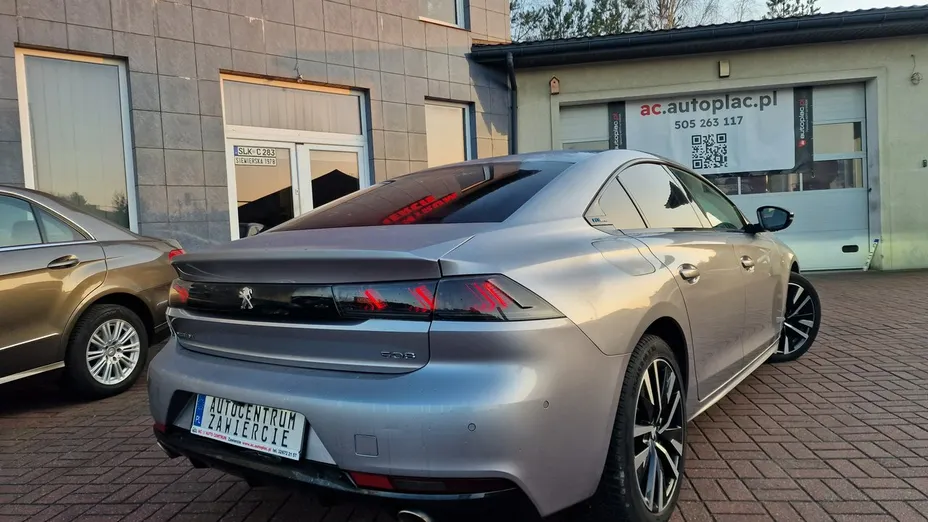 PEUGEOT 508 -