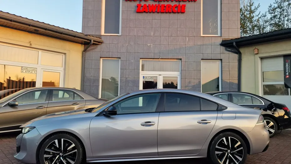 PEUGEOT 508 -