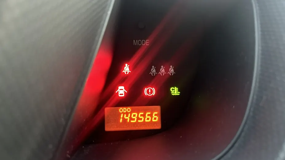 TOYOTA Urban Cruiser -