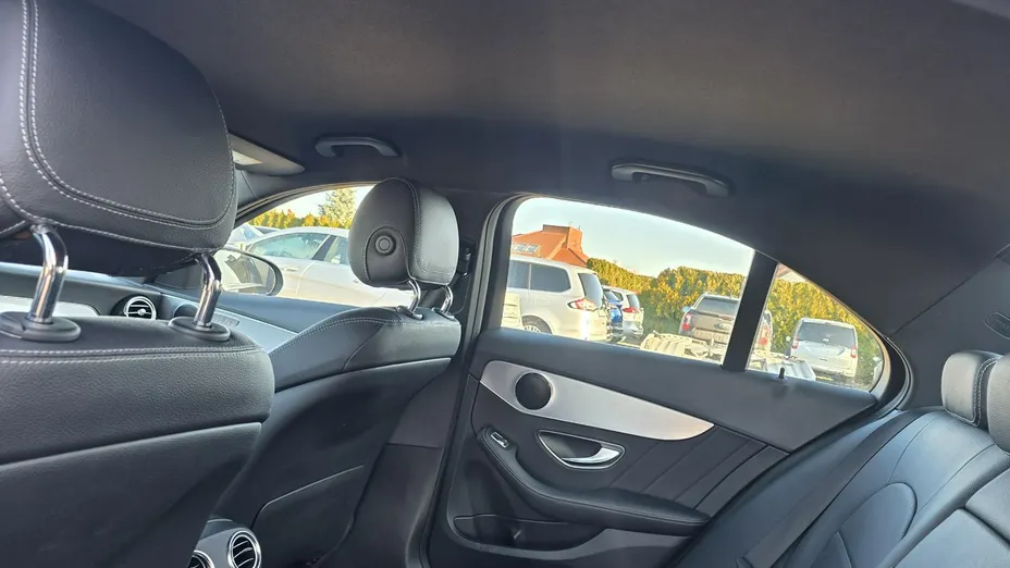MERCEDES-BENZ C Klasa -
