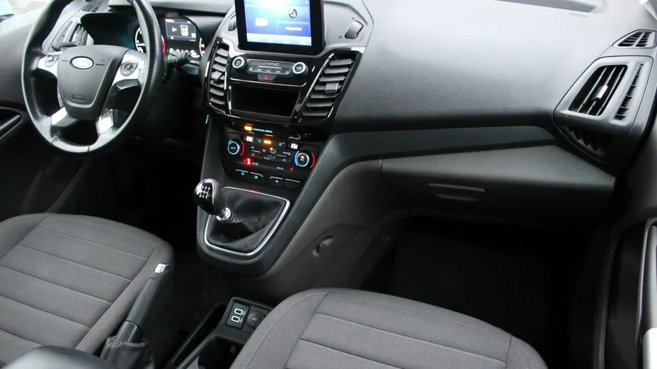 FORD Tourneo Connect -