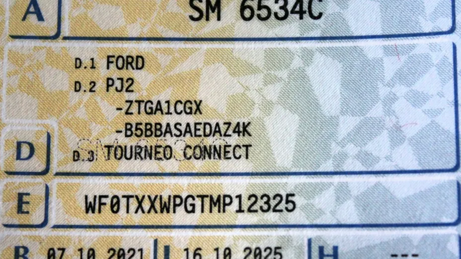 FORD Tourneo Connect -