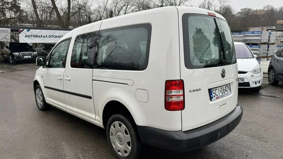 VOLKSWAGEN Caddy -