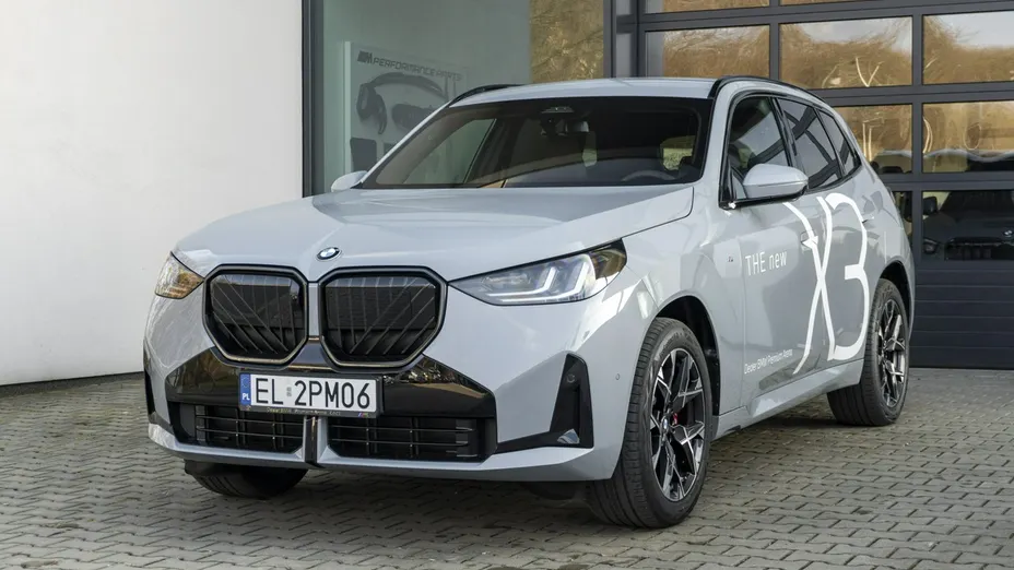 BMW X3 -