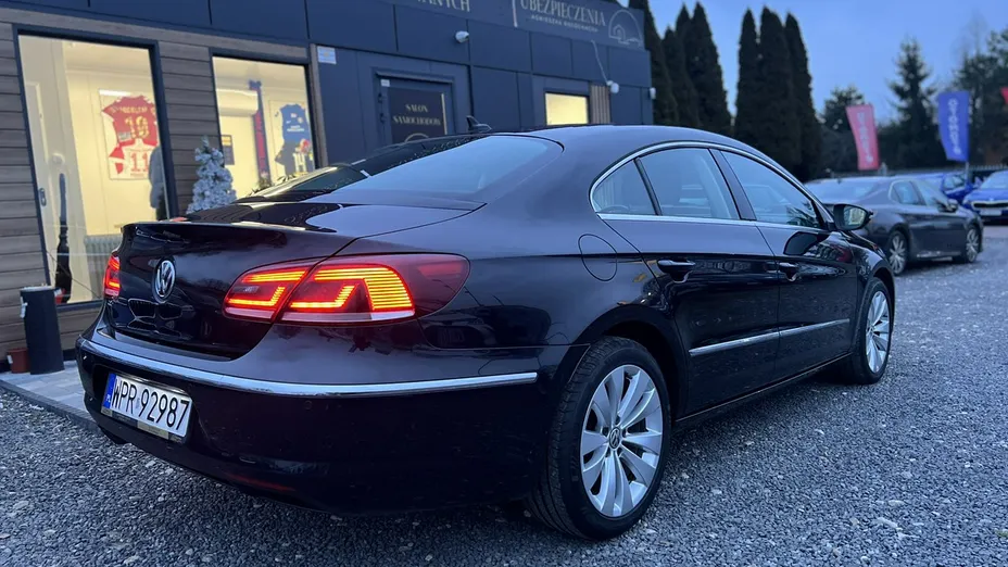 VOLKSWAGEN CC -