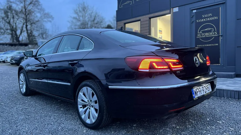 VOLKSWAGEN CC -