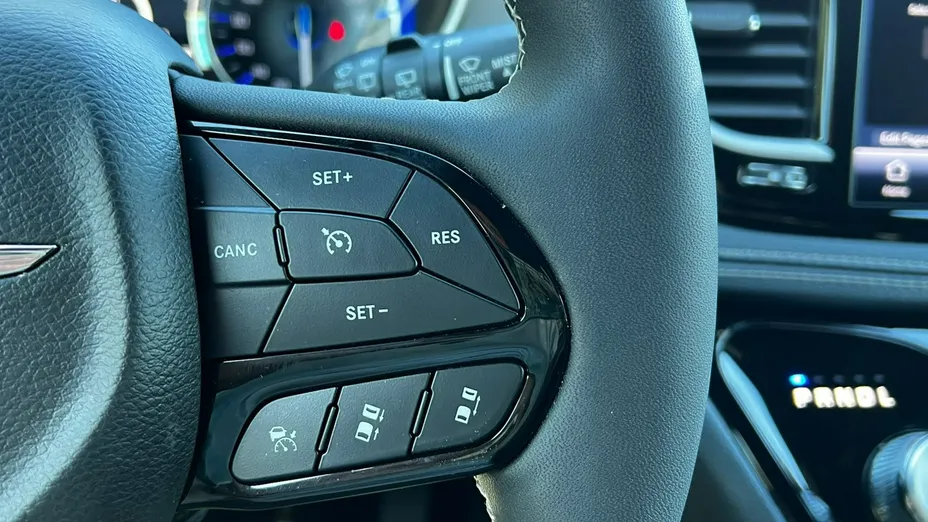 CHRYSLER Pacifica -