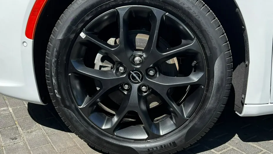 CHRYSLER Pacifica -